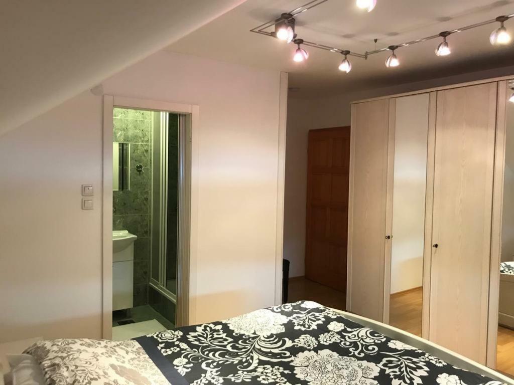 Hotel Tri Sesira Ljubovija Esterno foto